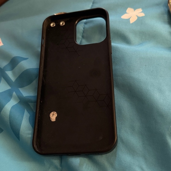 iPhone 13 Pro Max case - Picture 2 of 3